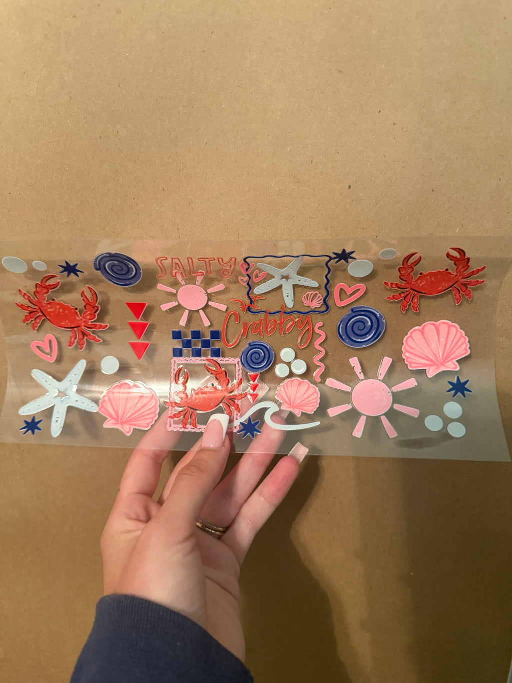 Salty crabby cup wrap